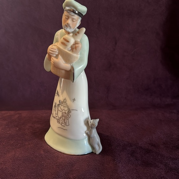 HAWTHORNE house "Silver Blessing Nativity”Take This Gift” EUC - Picture 2 of 5